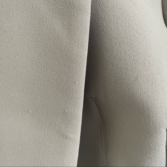 ZARA // Blogger Favorite Cropped Blazer - Picture 10 of 11